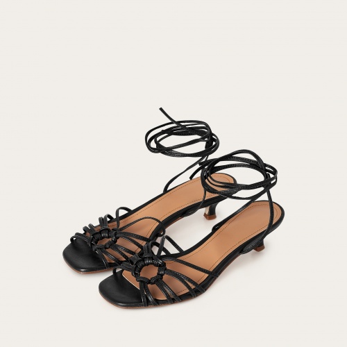 Amfi kitten Sandals, black | Balagan Studio