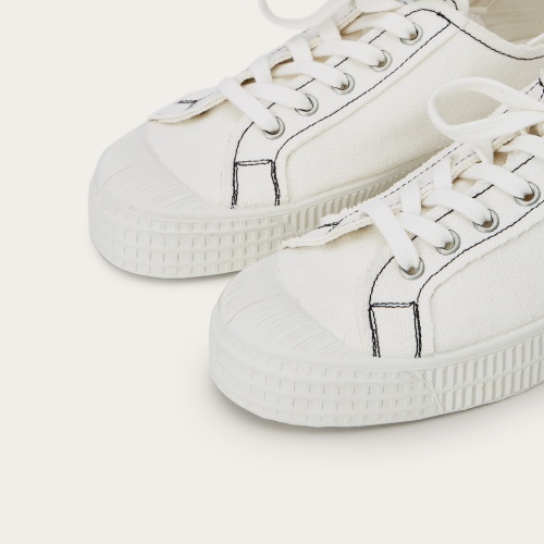 Novesta Star Master Women's sneakers VEGAN, pearl with black thread | Balagan Studio