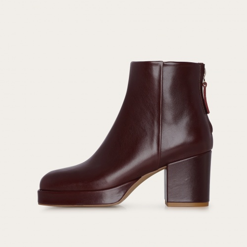 Elton Boots, mahogany | Balagan Studio
