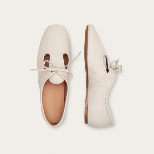 Parpar Flats, cream | Balagan Studio
