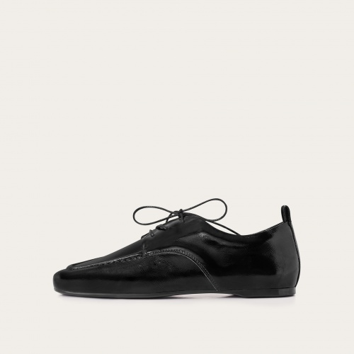 Lila Flats, glossy black| Balagan Studio