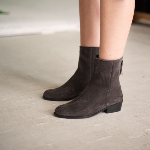 Sus botki, antracytowy welur | Balagan Studio
