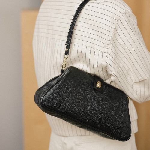 Rofe Vintage Bag M, black | Balagan Studio