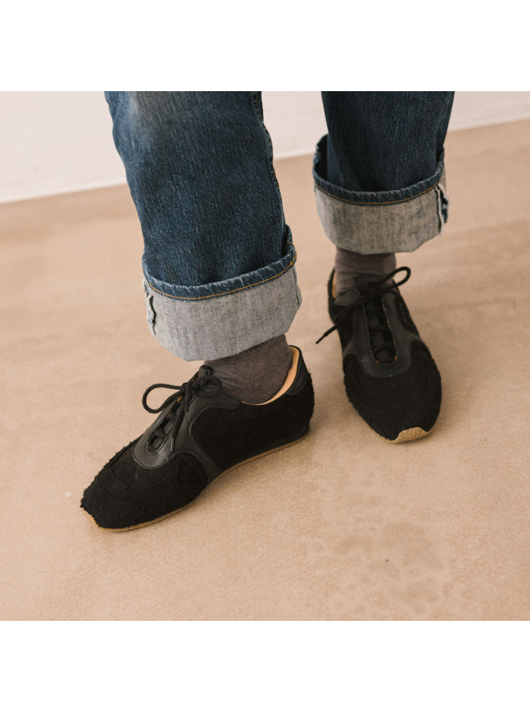 B. No.1 sneakersy, czarny welur | Balagan Studio