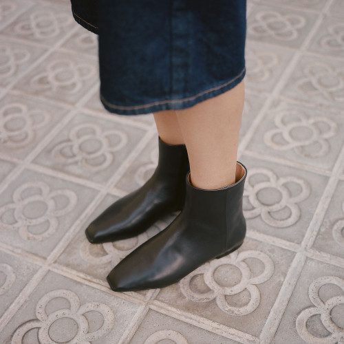 Toni Boots, black | Balagan Studio