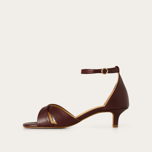 Shosh Sandals, claret | Balagan Studio