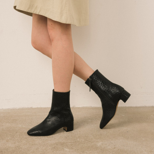 Stav Boots, black croco | Balagan Studio