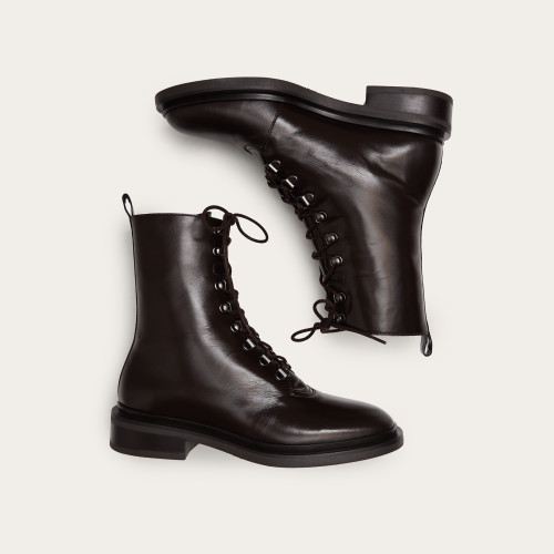 Sonja Boots, glossy brown