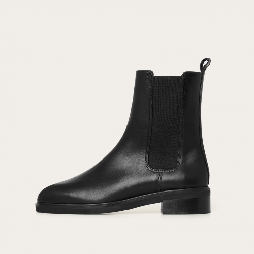 Arava Chelsea Boots, black rustic | Balagan Studio